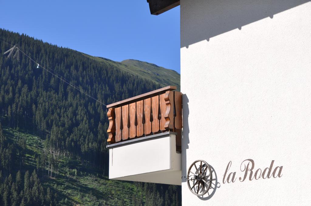 Casa La Roda, Via Da Scola 2 Sedrun Exterior foto